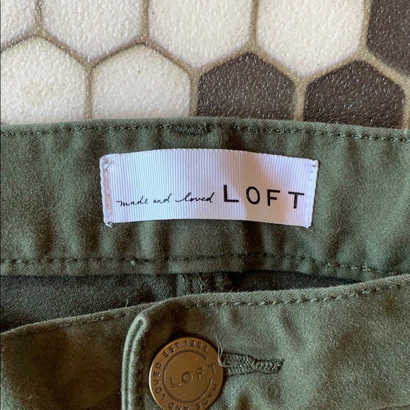 LOFT Green Pants - Picture 2 of 3